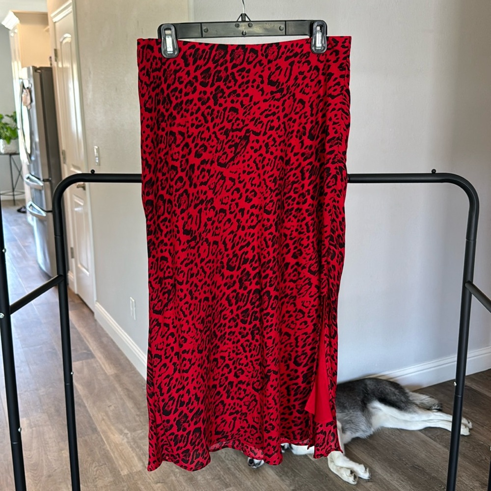 Red leopard print midi skirt